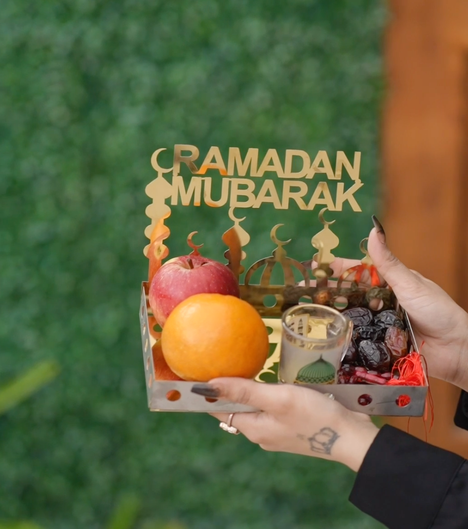 ZF Ramadan Kareem Stainless Steel Dates Tray – Round Metal Serving Plate for Iftar & Gifting